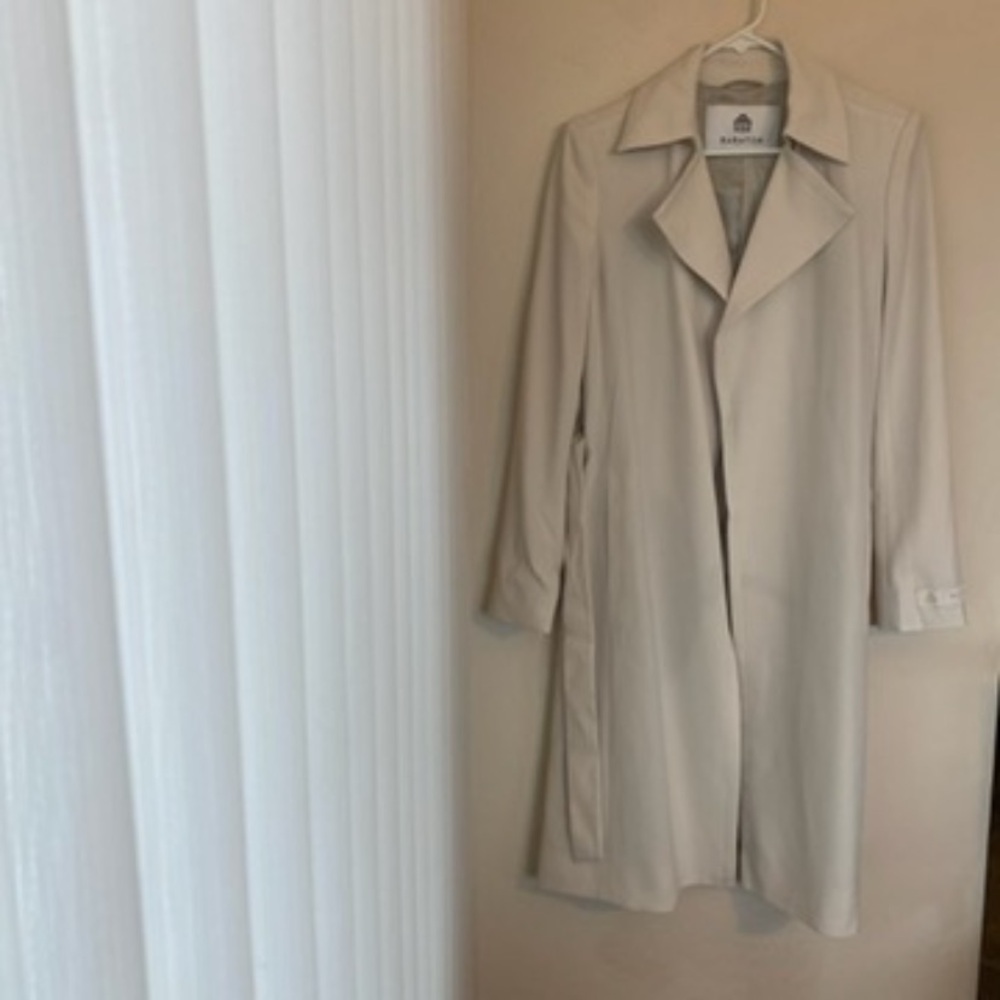 Babaton Cream Women's Trench Coat
